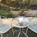 Fairy Dell Guesthouse, With Cozy Lockable Rooms, Tv, Tea Tray With Choccies, Free Wifi And Parking, 24Hr Check In, Coa, All Are Welcome