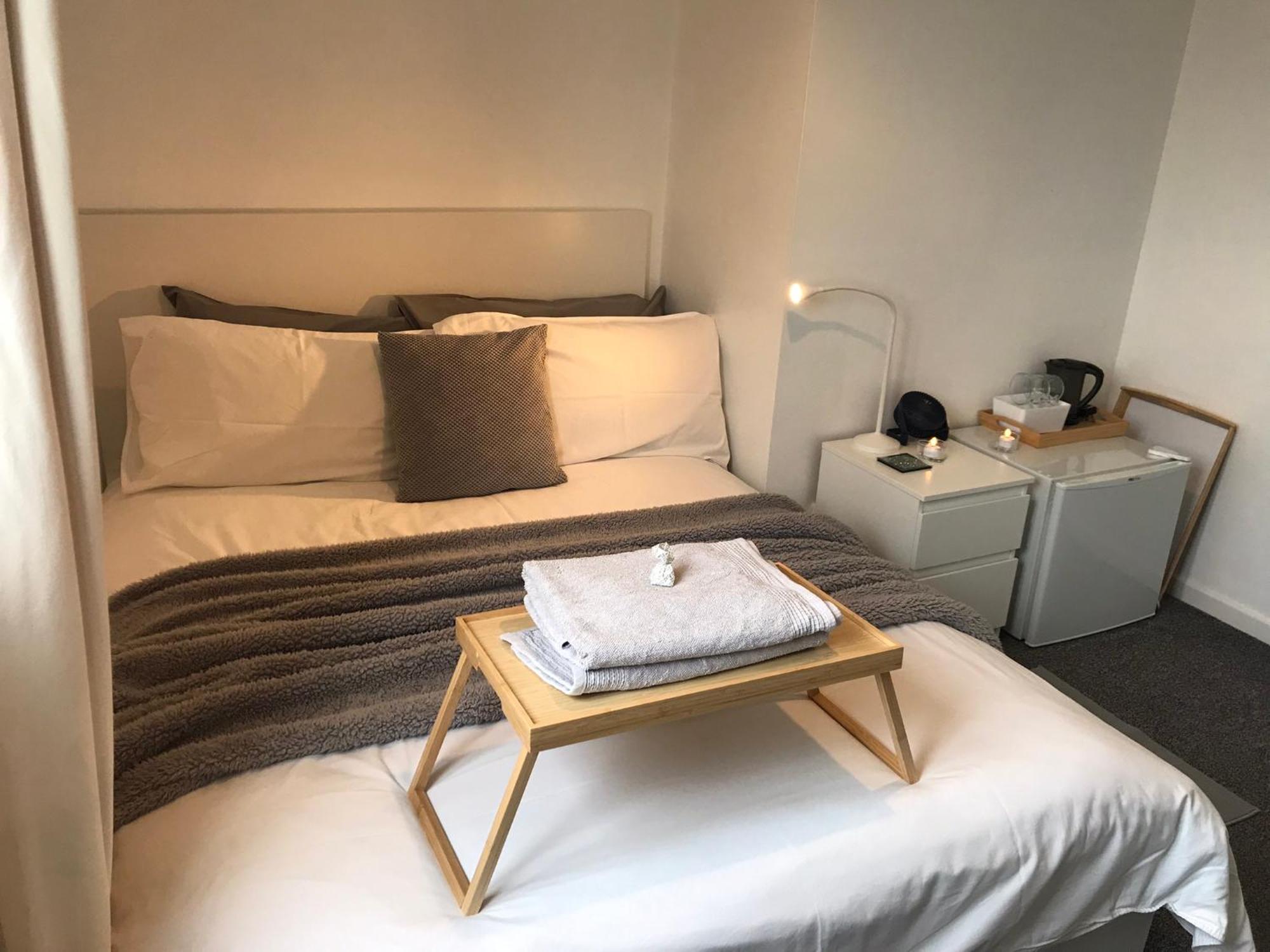 Homestay Fairy Dell Guesthouse, With Cozy Lockable Rooms, Tv, Tea Tray With Choccies, Free Wifi And Parking, 24hr Check In, Coa, Are Welcome