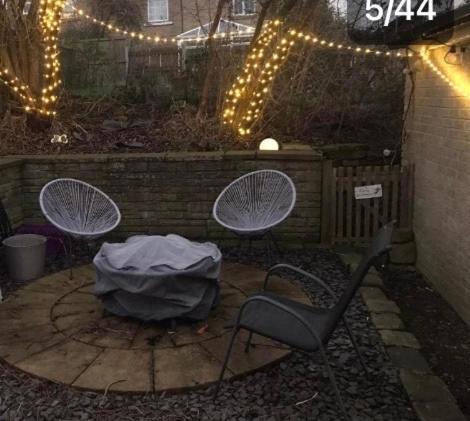 Fairy Dell Guesthouse, With Cozy Lockable Rooms, Tv, Tea Tray With Choccies, Free Wifi And Parking, 24hr Check In, Coa, Are Welcome * Bradford (West Yorkshire)